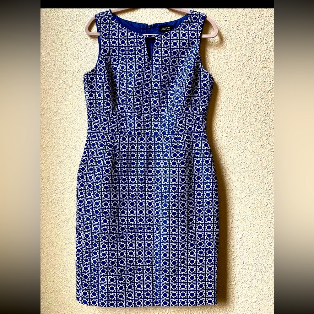 Tahari Arthur Levine women’s blue/white sheath dress sz 10